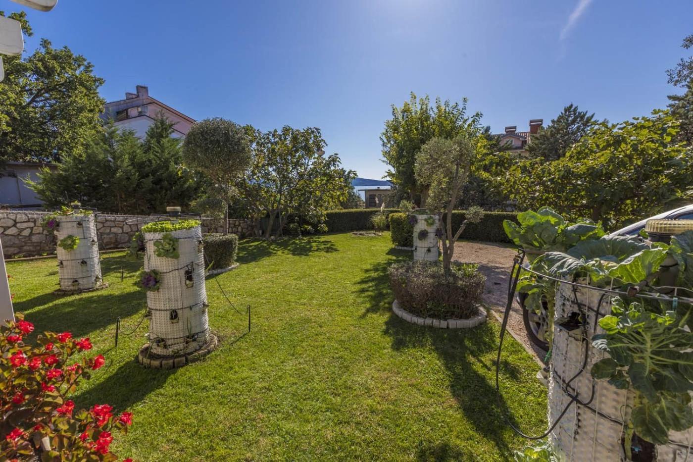 Apartments By The Sea Selce, Crikvenica - 4802 Esterno foto